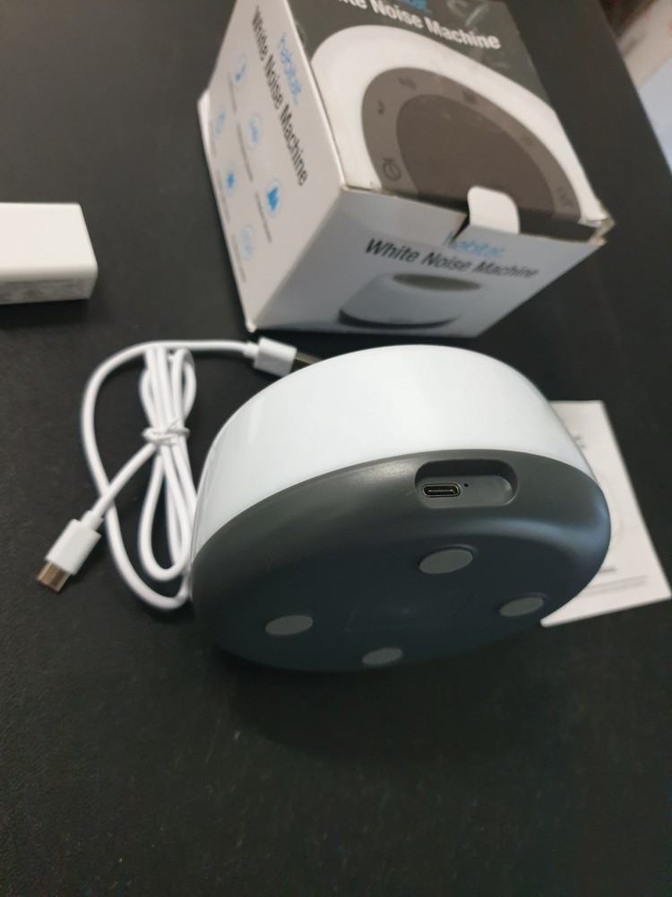 Habitat Noise Machine White Compact With USB Charging Cable