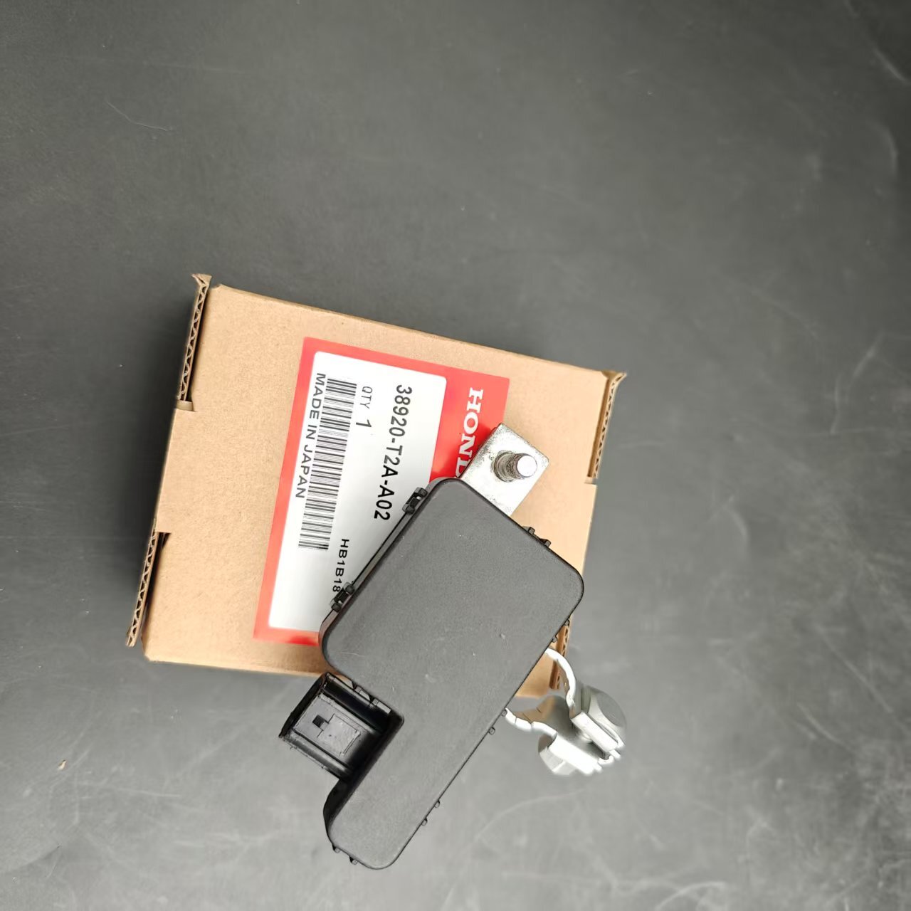 OEM Battery Sensor Fit For 2013-2017 Honda Accord 2014-2020 RLX 38920-T2A-A04