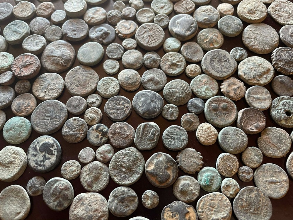 ~~5 AUTHENTIC Assorted Ancient & Medieval Historical Archaeological Artifacts~~