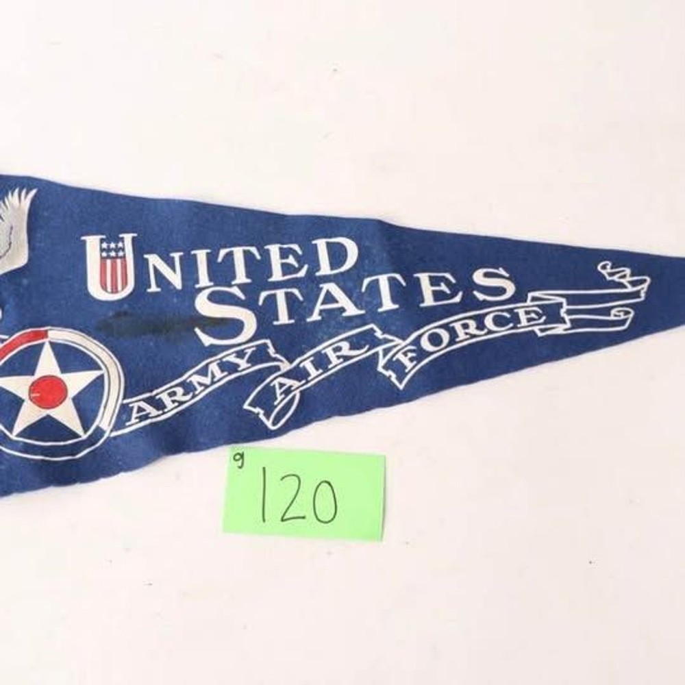 WWII US flag pennant