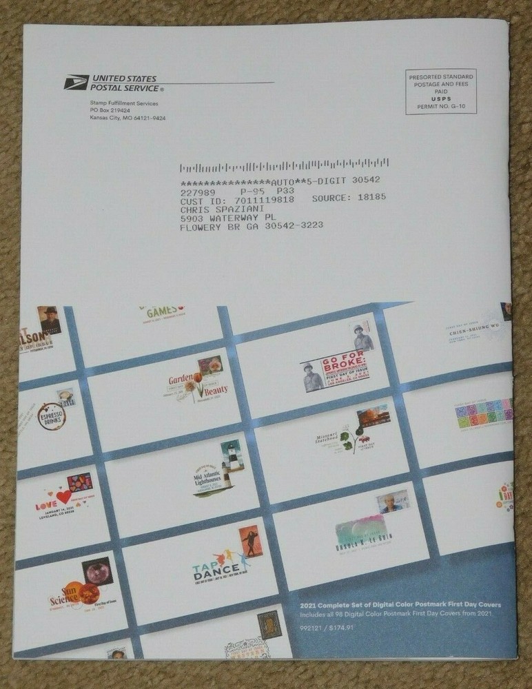 2021 USPS "DELIVERING CHEER" CHRISTMAS CATALOG (New)