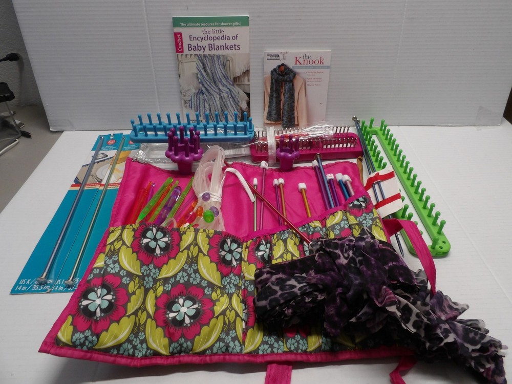 Crochet/Knitting Tools & Misc Lot with Carrying Case