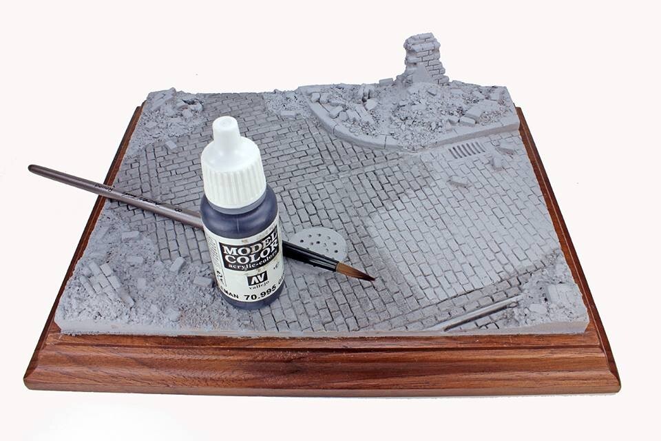 CD-35038 Square Cobblestone Base with Rubble (Medium) 8x8