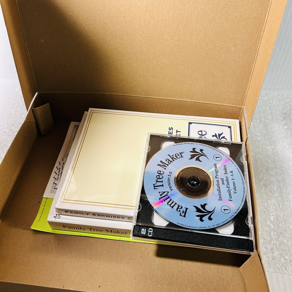 Family Tree Maker Version 5 10-CD Gift Set PC WIN 95/98 Broderbund NEW Open Box
