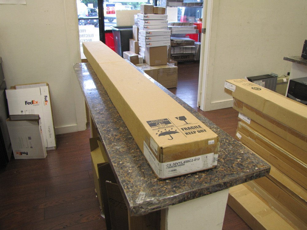 NEW in box Server Technology Sentry CX-30VYL458C2-012 Tech Rack CDU/PDU Quantity