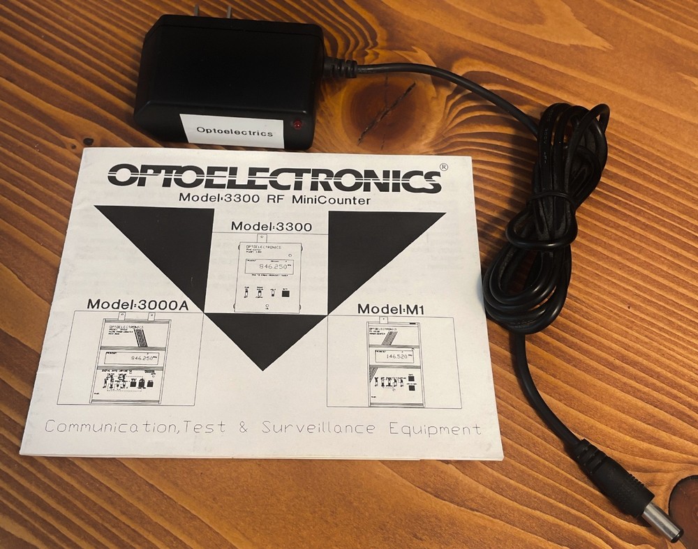 Optoelectronics Hand-held frequency counter Model 3300 - New Battery/ Works 100%
