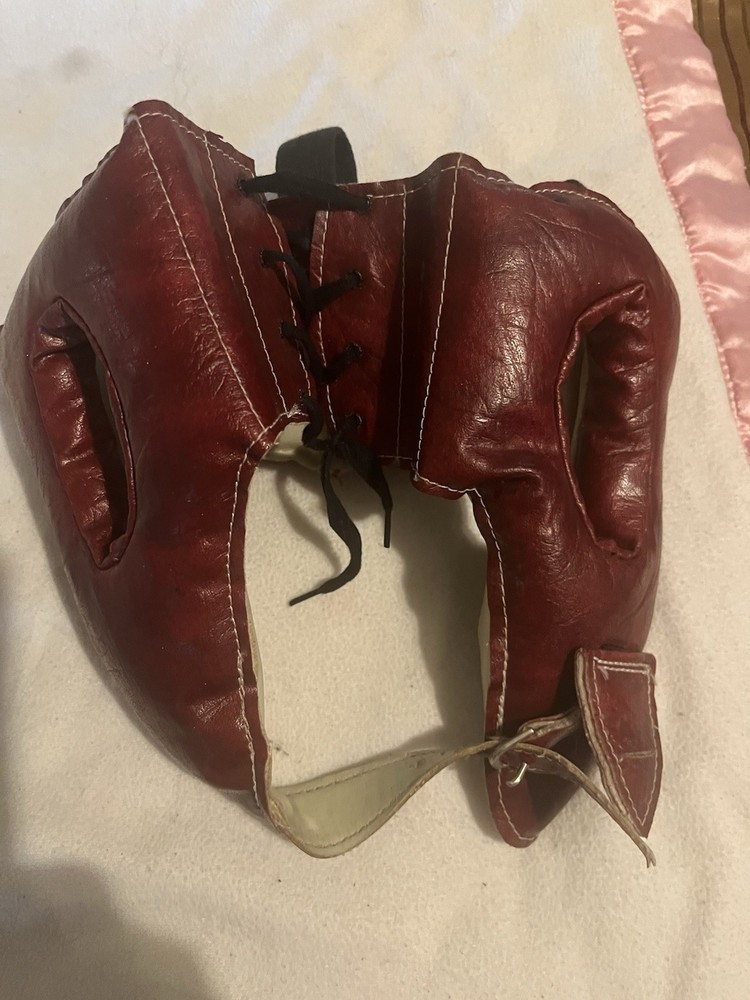 Everlast Competition Boxing Headgear (RARE)