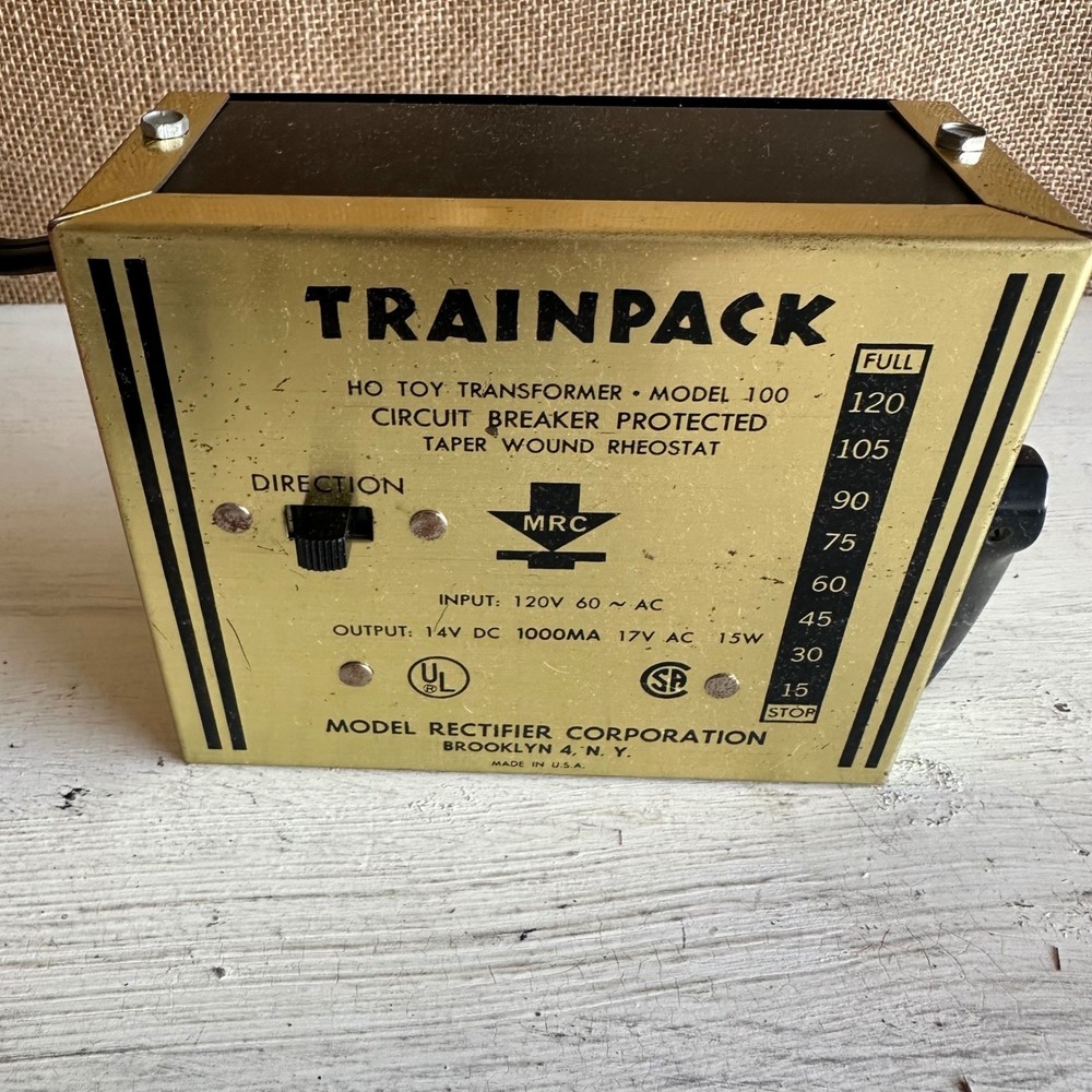 Vintage MRC Trainpack Model 100 HO Scale Train Transformer Power Pack with Box