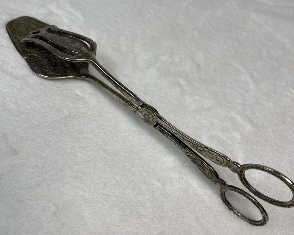 Vintage Silverplate Serving Tongs Ornate Victorian Scissor Handle 9"