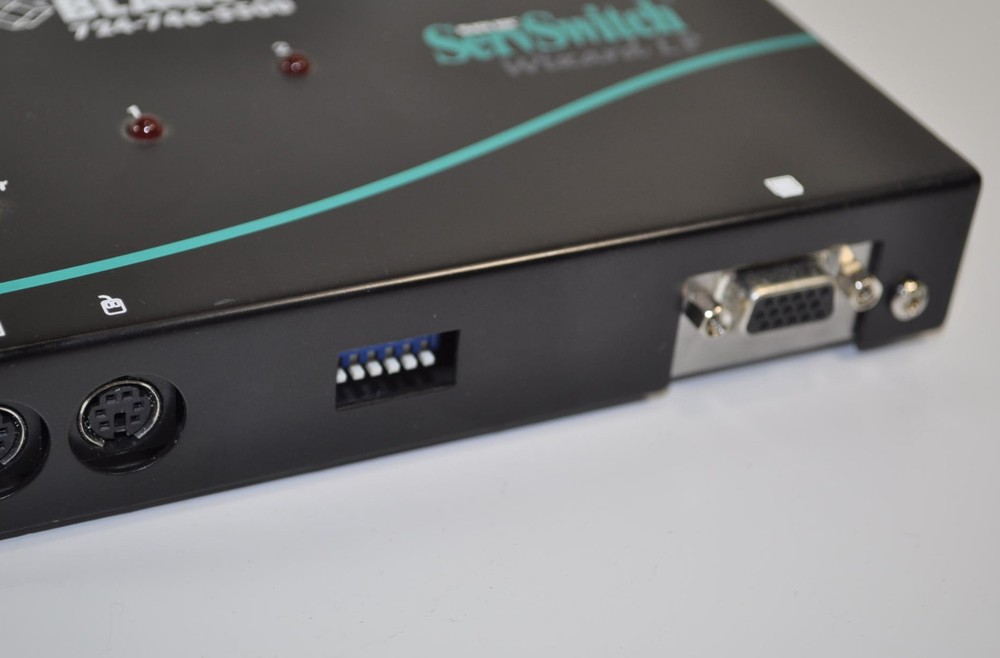 Black Box ServSwitch Wizard LP 2 Port KVM Switch Model# SSW2LP Part# SW641A
