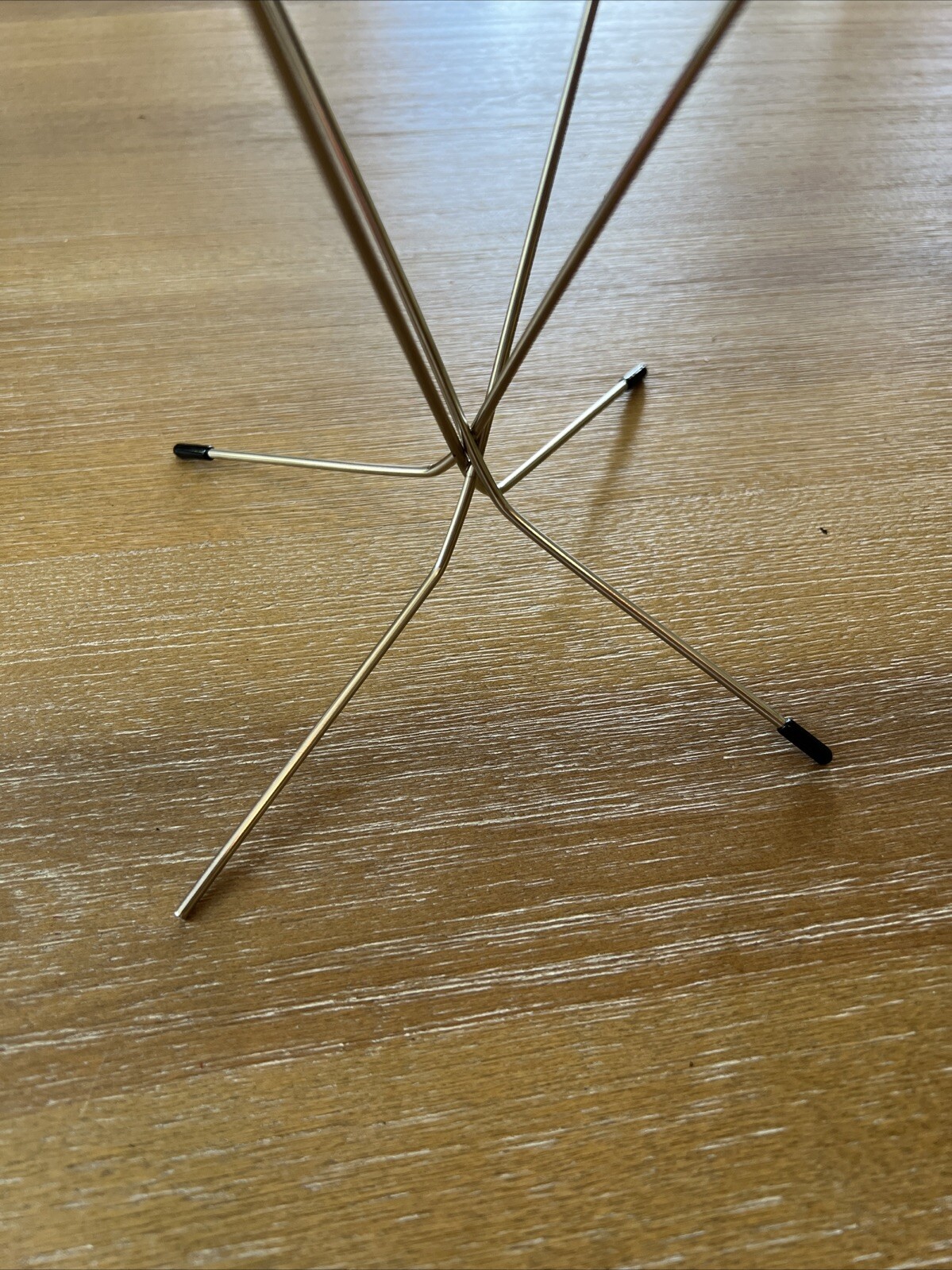 Vintage Wire Hat Or Wig Rack Stand Display Tabletop Good For Staging