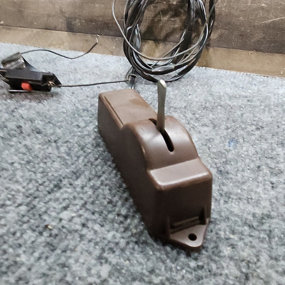 VTG Lionel Automatic Switch Controller without lights