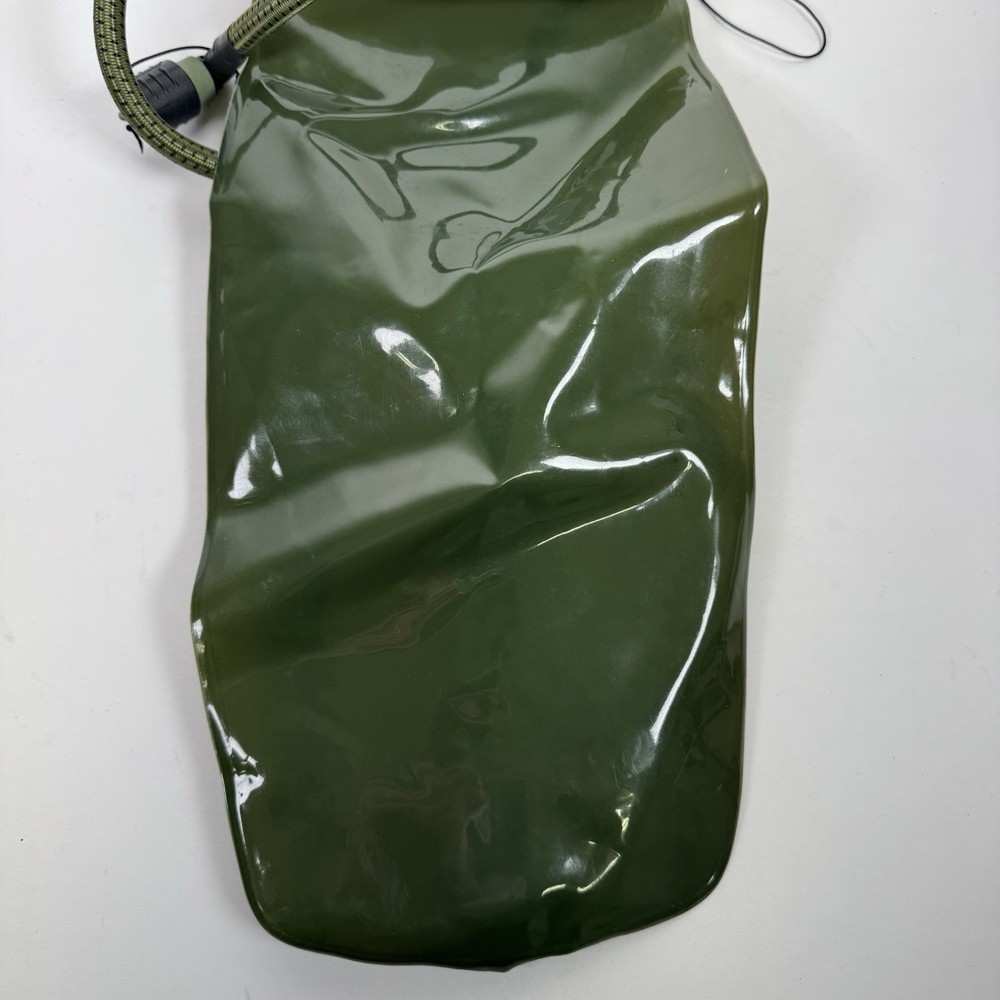 Tactical Tailor Hydration Carrier Bag W/ Source 3L Bladder
