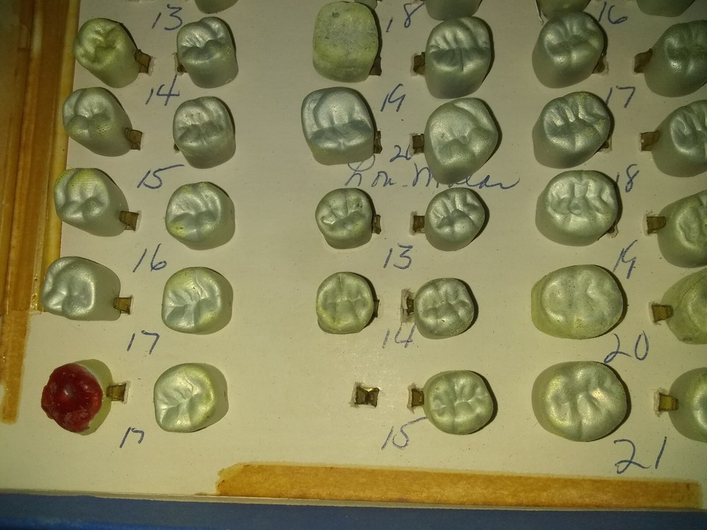 VINTAGE MASEL Burnout Pattern CROWNS