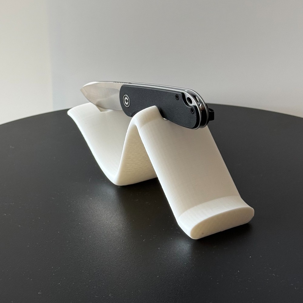3D Printed Wave Knife Stand - EDC Knife Display Holder - White PLA