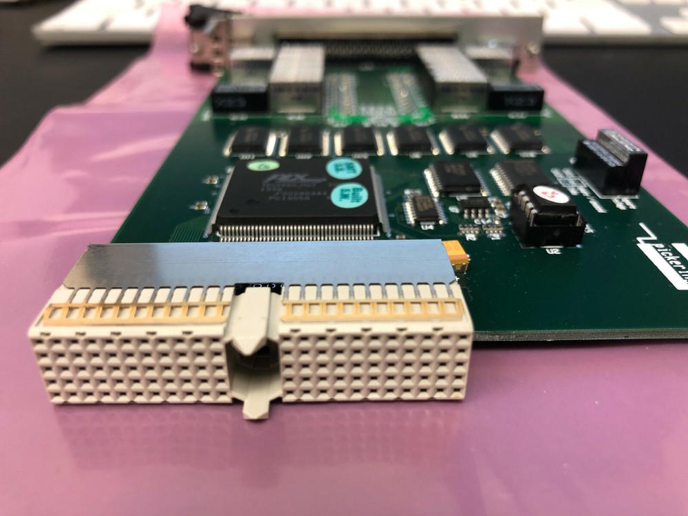 Pickering PXI 40-630-022-D/16/2