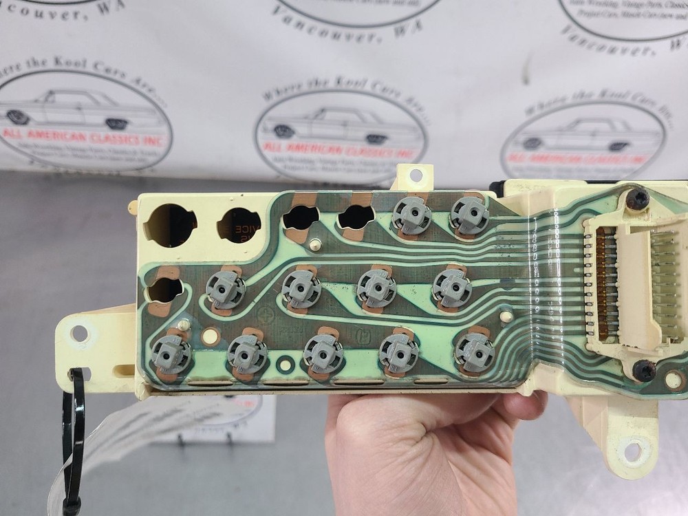 1992-93 C4 Corvette Front Dash Drivers Information Control, DIC, Panel Screen