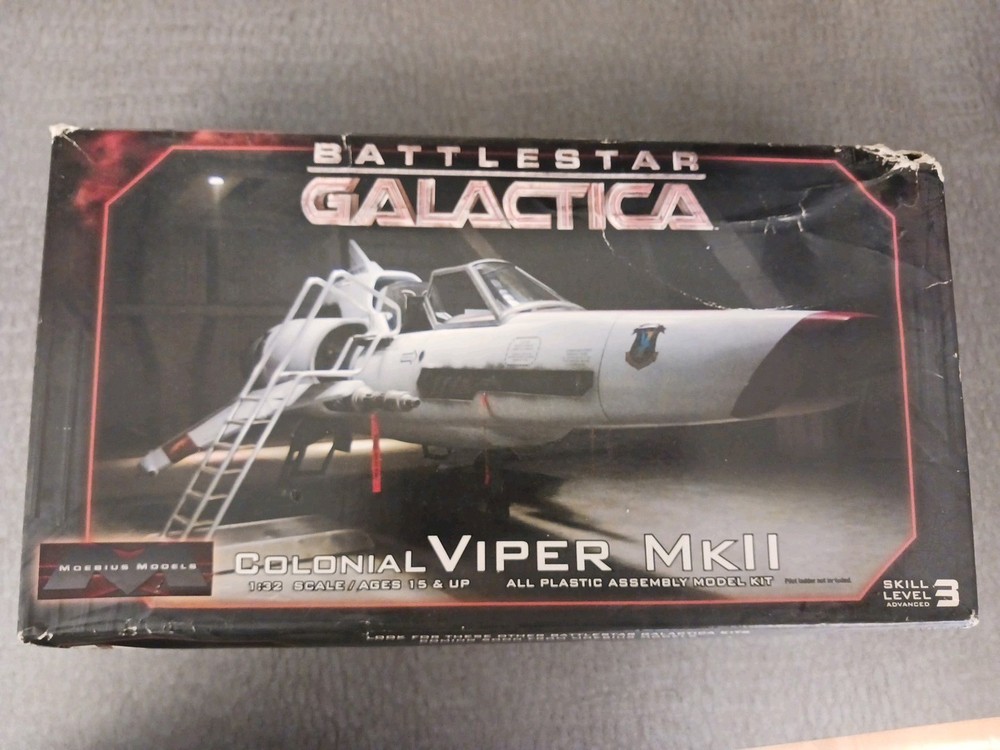 Moebius Model Battlestar Galactica Colonial Viper MkII 1/32 912