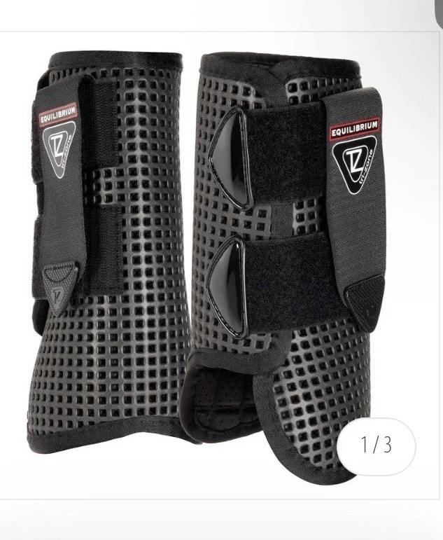 Equilibrium Trizone All sport Boots- Size Small