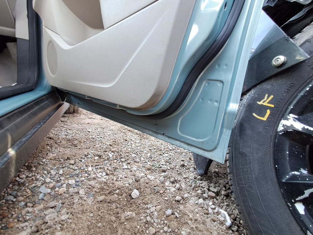 2013 Ford C-MAX Driver Left Front Door Shell Blue Used 120-05633L