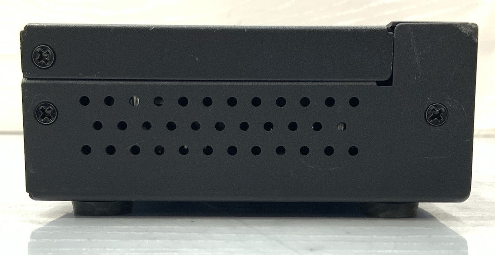 Listen Everywhere 2-Channel Audio Server | LW-100P-02