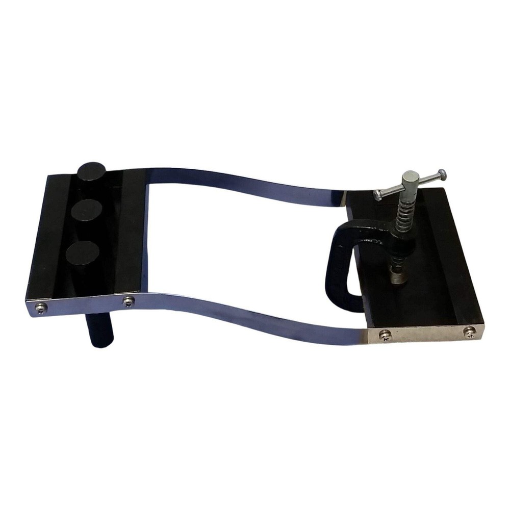 INRTBL Inertial Balance Demonstration