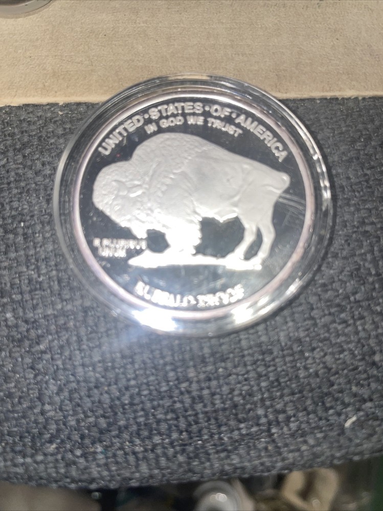 2008 Liberty Buffalo Round with capsule MINT