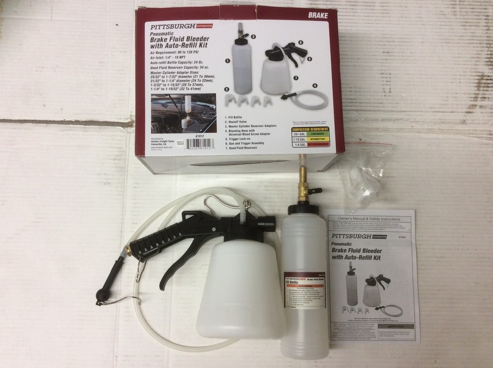 Pittsburgh - Pneumatic Brake Fluid Bleeder Kit