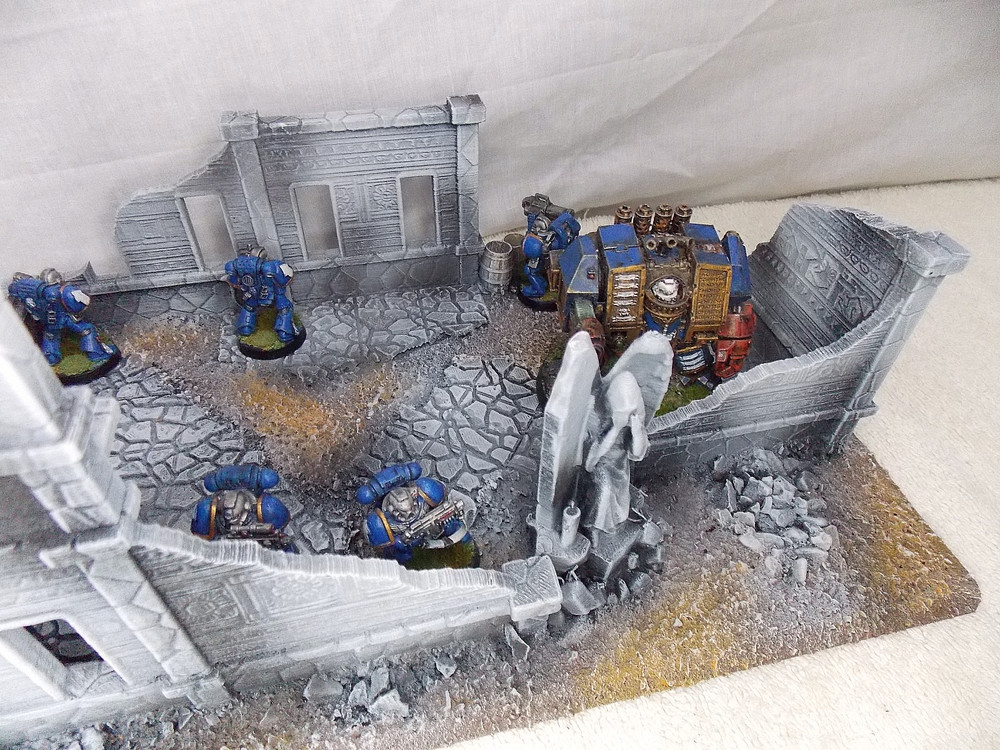 WARGAMING TERRAIN PAINTED BUILDING