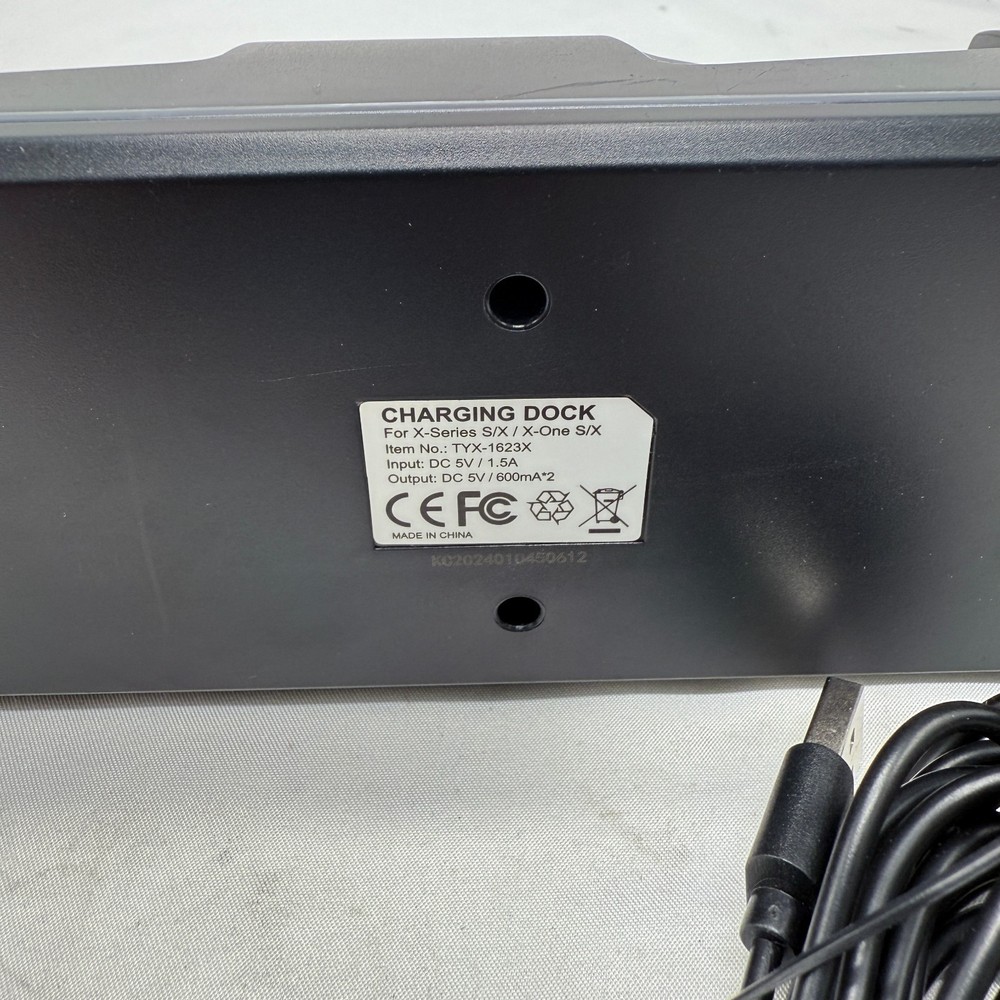 for Xbox Series X / S Controller High Speed Battery Charging Dock Station