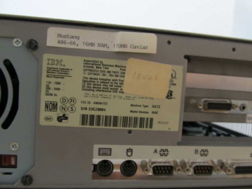 Vintage IBM ValuePoint 433DX/Sp Computer ****Pls Read