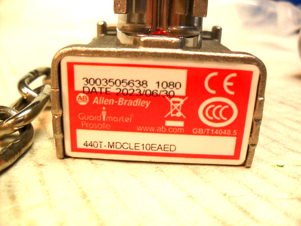ALLEN-BRADLEY 440T-MDCLE10EAED - Trapped Key Interlock