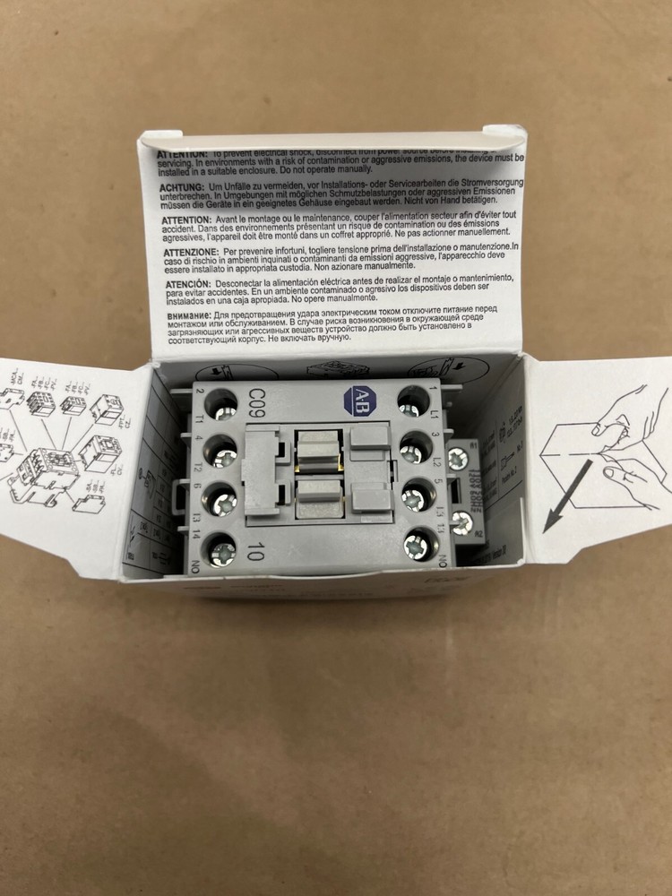 Allen Bradley 100-C09D10 Ser. A Contactor