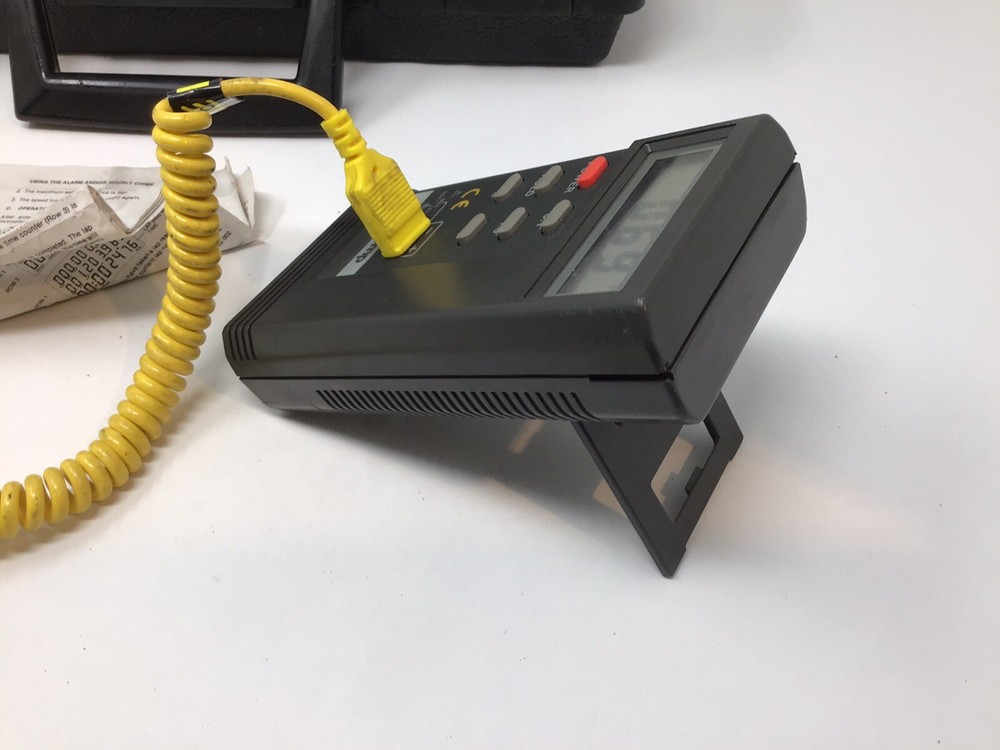 Intercomp Pyrometer Digital Thermometer Model 360019 w/ Case Tested Works