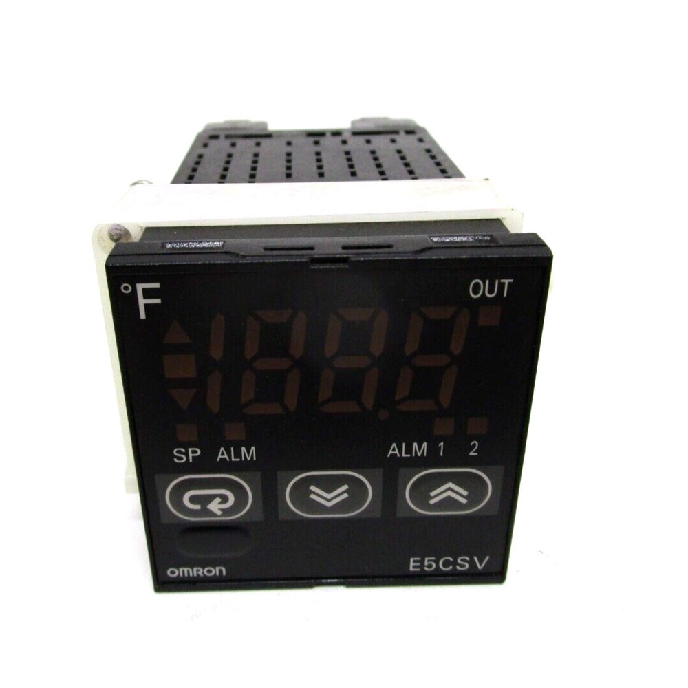 Brand New In Box Omron E5CSV-R1T-F E5CSVR1TF Temperature Controller