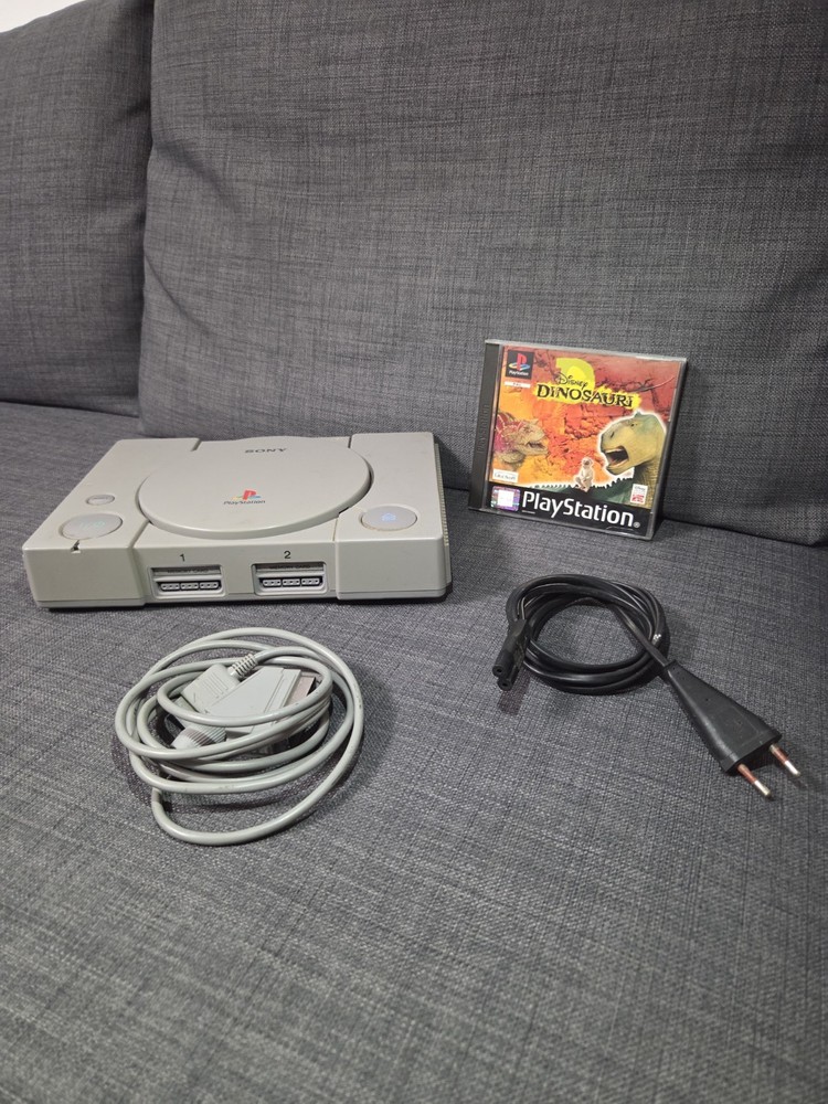 PS1 SCPH-9002 + Cables + Game (No Controller)