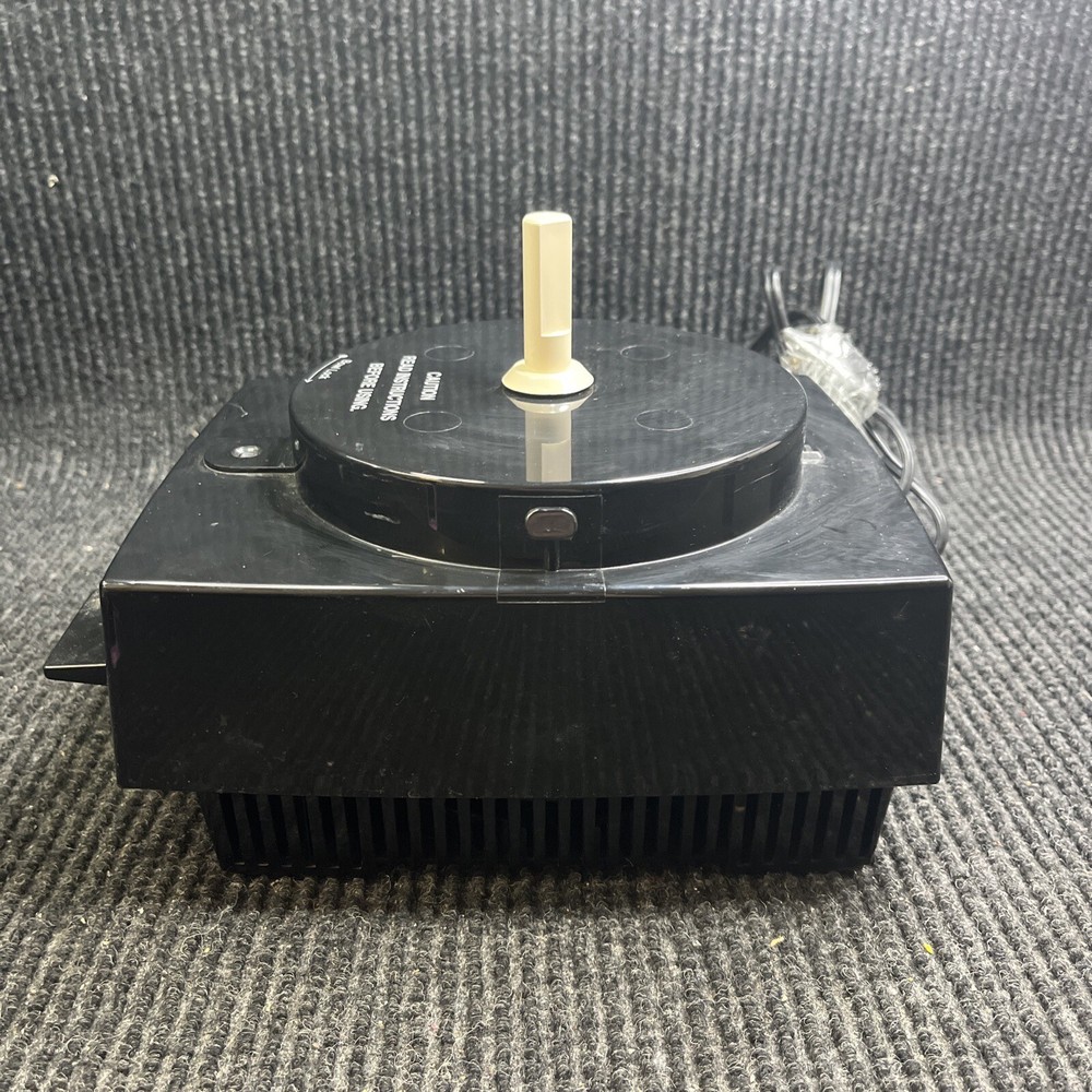 Cuisinart Classic Food Processor Black DLC-5 TX BASE / MOTOR ONLY Tested Works
