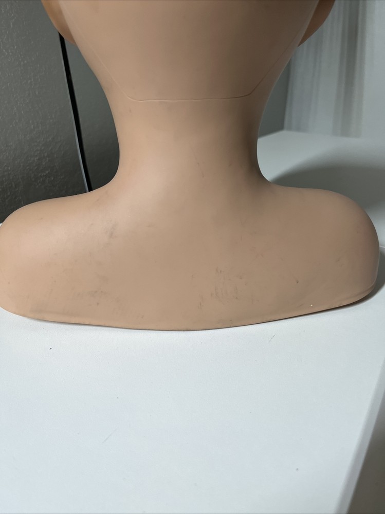 Female Mannequin Head with Shoulders - Used