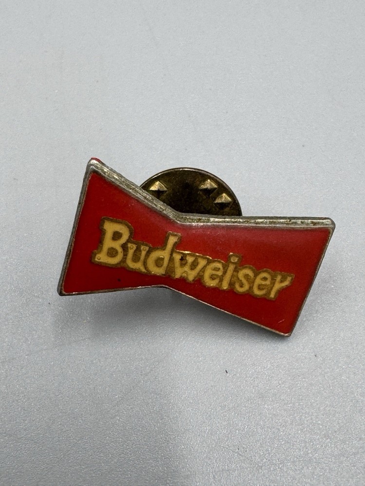 Vintage Budweiser Small Lapel Hat Pin