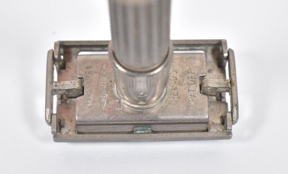 1959 Gillette E1 Fat Boy Adjustable 1-9 Safety Razor