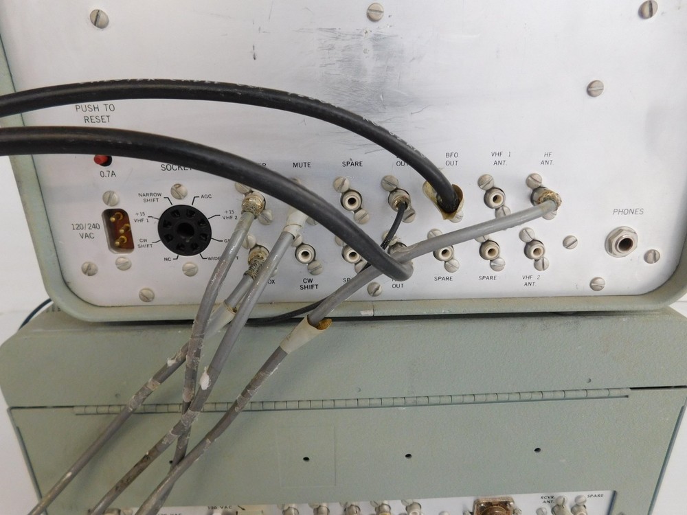 HEATHKIT SB-303 HF RECEIVER & SB-401 HAM BAND TRANSMITTER W/ MANUALS (IEG66)