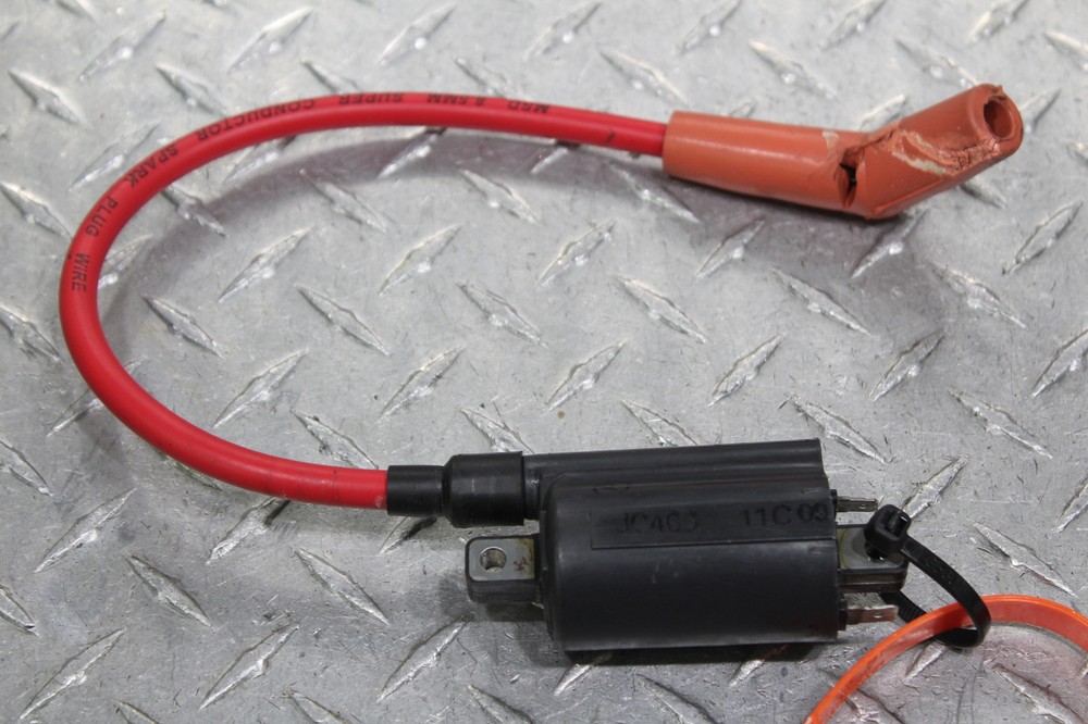2002 DUCATI MONSTER 600 IGNITION COIL SPARK PLUG CAP