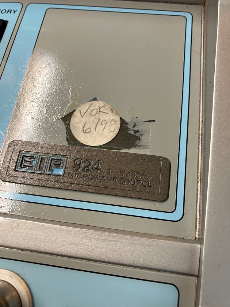 EIP 924 3-12.4ghz Microwave Source