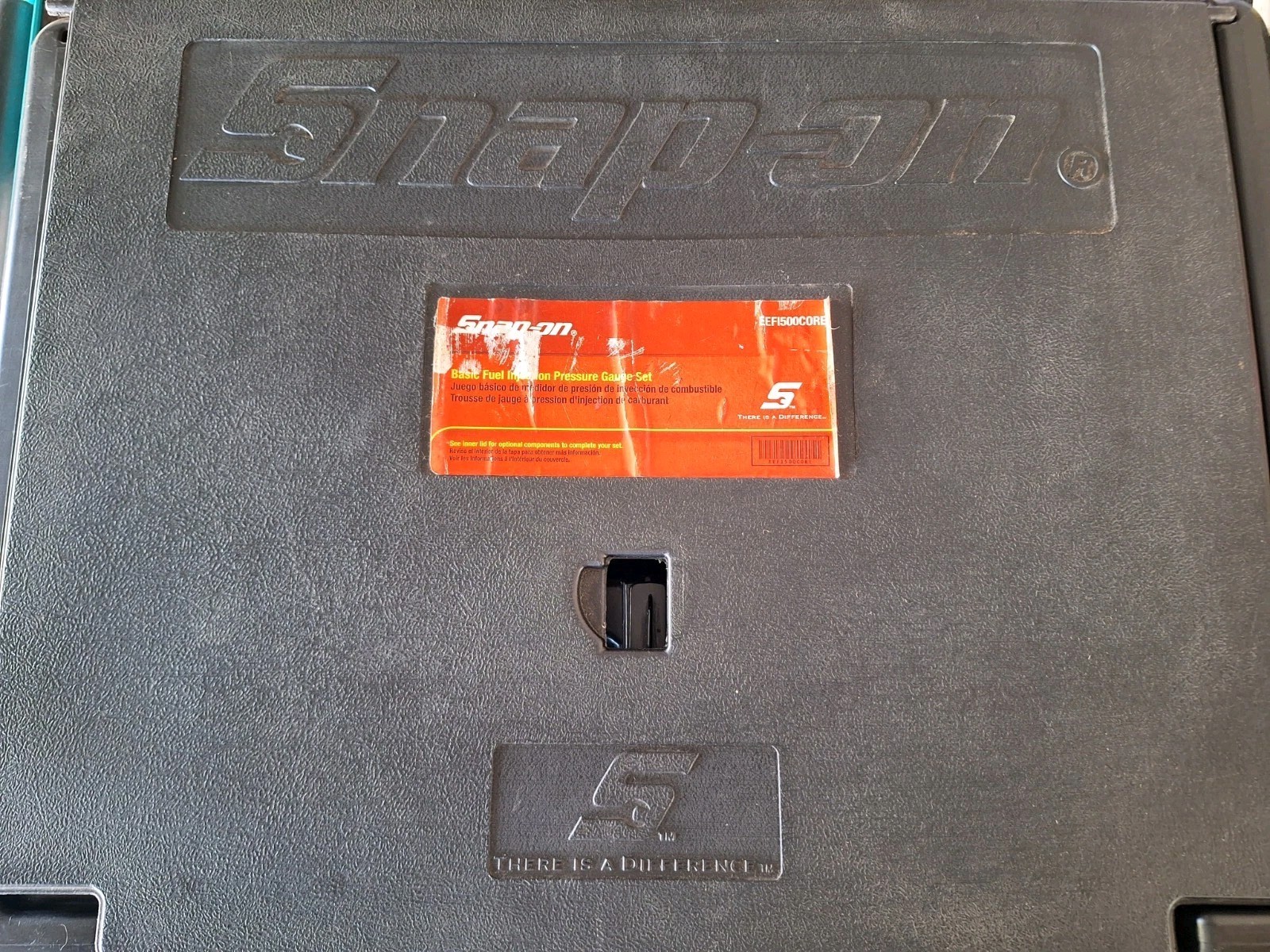 Snap-On Tools Fuel Injection Pressure Gauge Tester Set Plus Extras. EEFI500CORE