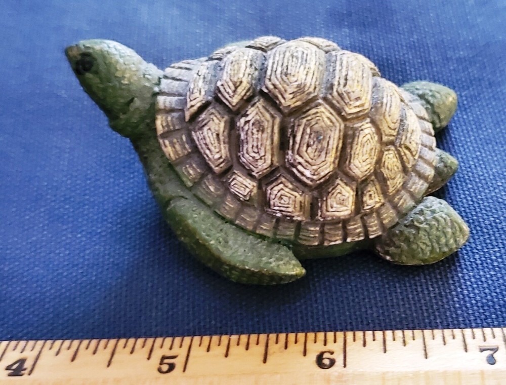 Fun 3" Plastic Indoor/Outdoor Garden Turtle
