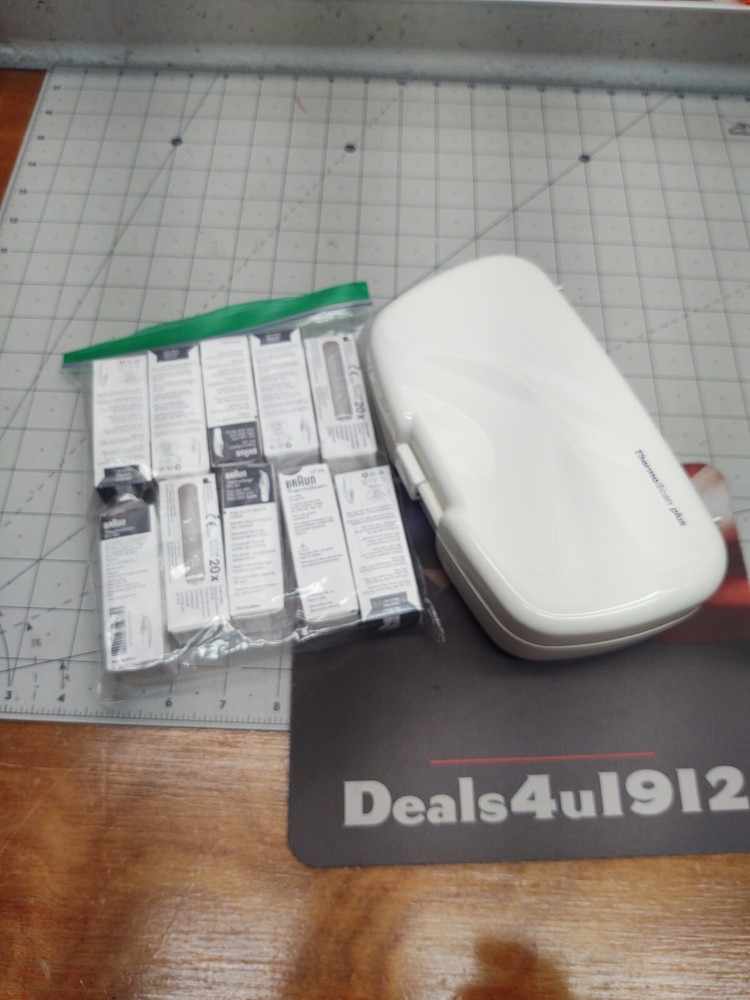 Braun Thermoscan Plus Instant Thermometer HM-2 Plus With Case and extra tips