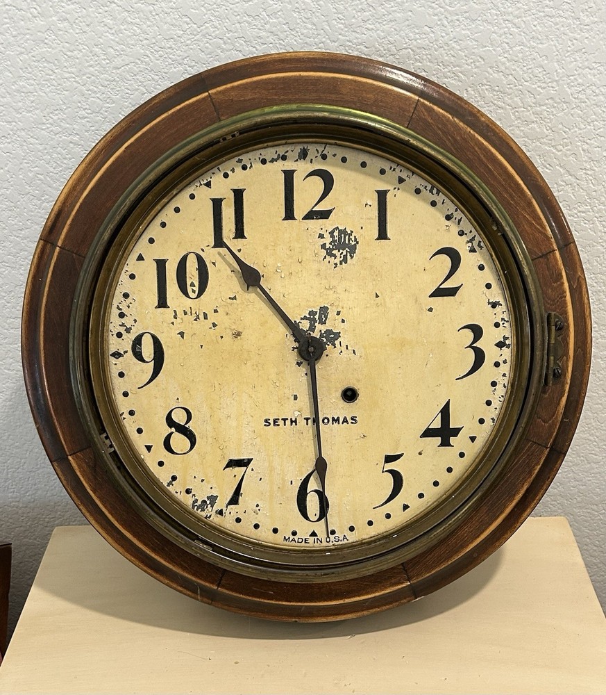 ANTIQUE SETH THOMAS WALL/ GALLERY CLOCK WITH PENDULUM & KEY WORKING 16"