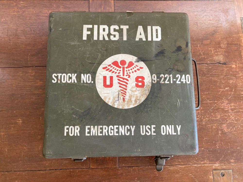 US Army First aid kit box | No. 9-221-240 Box Only