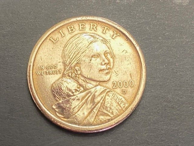 2000-D SACAGAWEA DOLLAR COIN