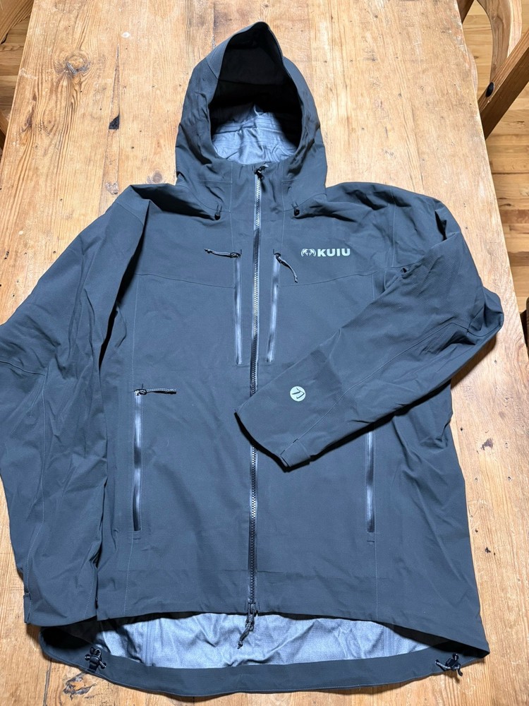 Kuiu Kutana Storm Shell Jacket